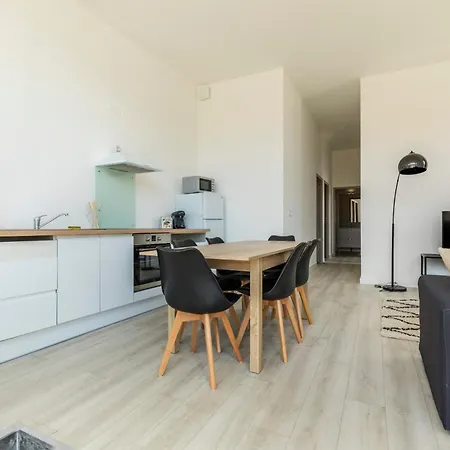 Le Sicre - T3 Confort, Centre Castelsarrasin, Parking *